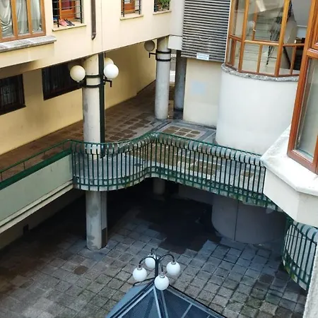 Apartament Sansoain *