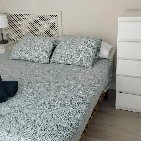 Sansoain Apartment *