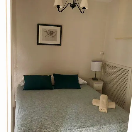 Sansoain Apartament *
